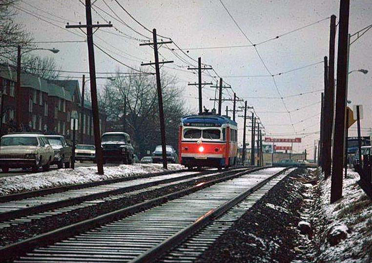 fp23.jpg - A St. Louis car is outbound along Garrett Road between Walnut Street and Congress Avenue after a light dusting of snow in January 1974.