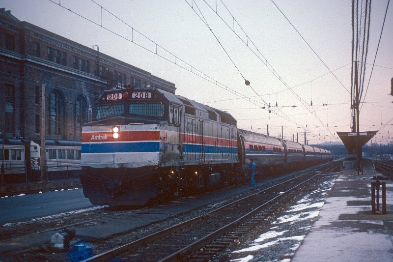 19820541-amtk.jpg - F40 #208 is being uncoupled from Amtrak train 169 at New Haven, CT. December 23, 1982.